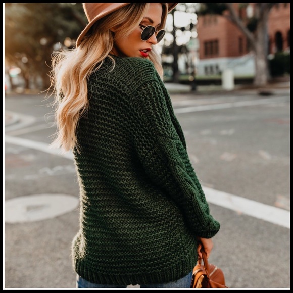 Evergreen Cable-knit - Picture 7 of 8